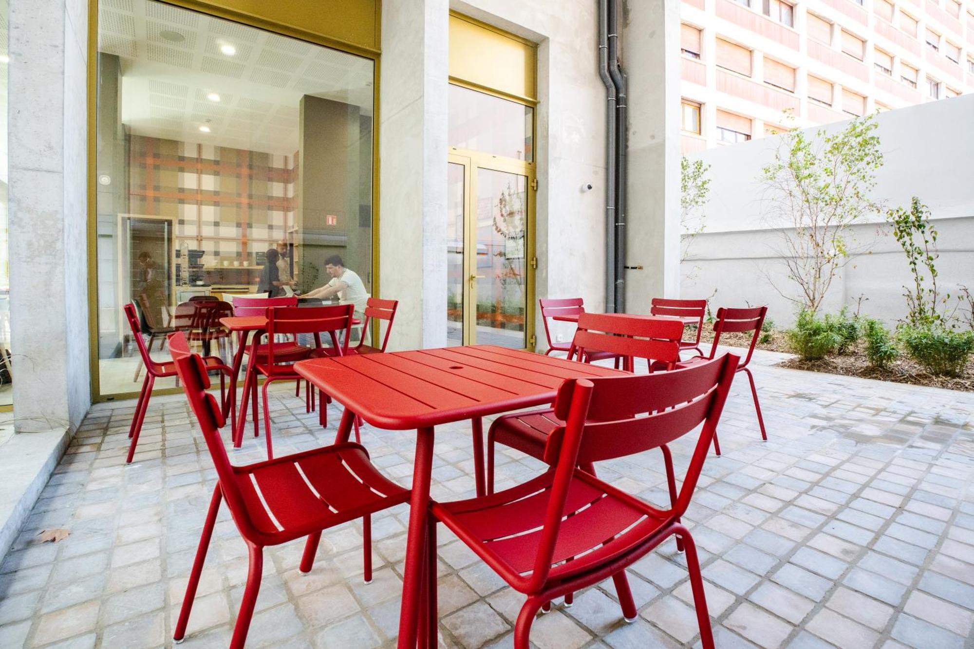 Easyhotel Marseille Euromed Ngoại thất bức ảnh